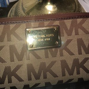 Micheal Kors Leather